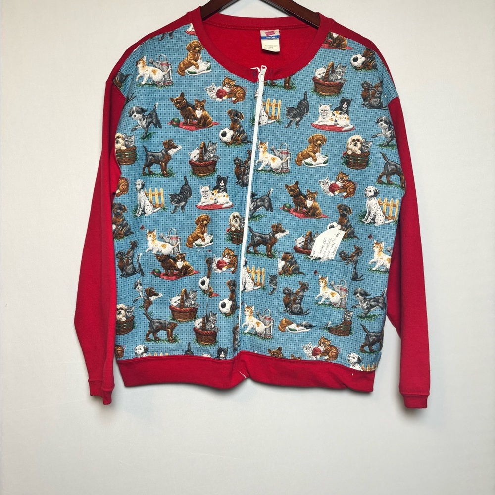Vintage Grandma core Red and Blue Dog/Cat Print Zip-Up Jacket Size Large